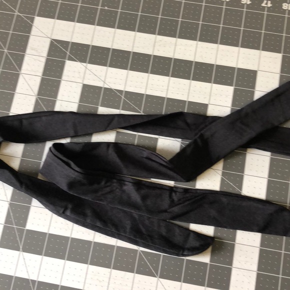 NWT SEXY PIRATE COSTUME - Picture 7 of 8